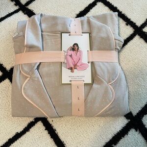 Victoria's Secret Gray and Pink Pajama Set